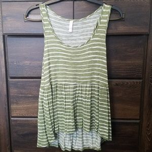 Xhilaration tank top